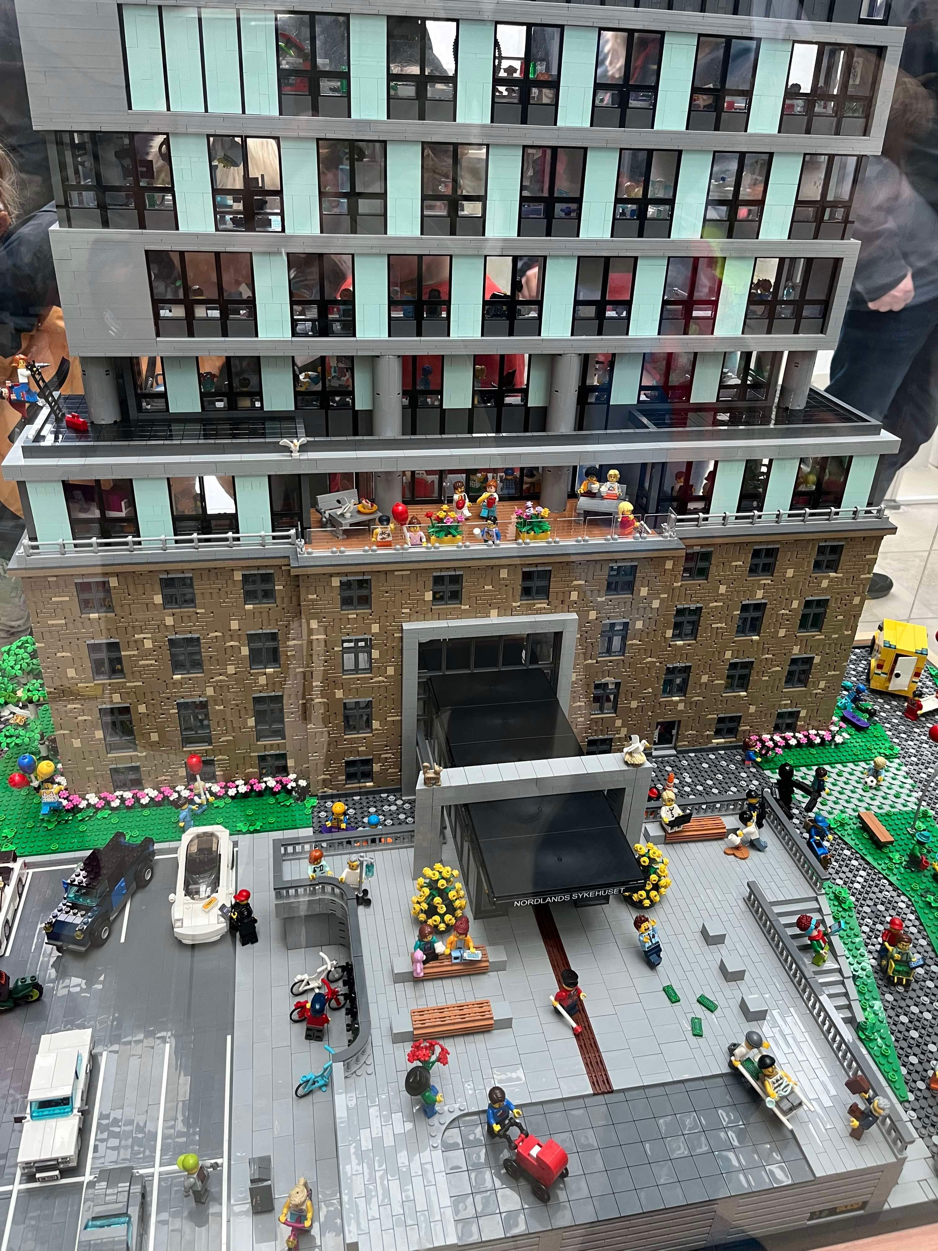 Sykehus bygd i lego