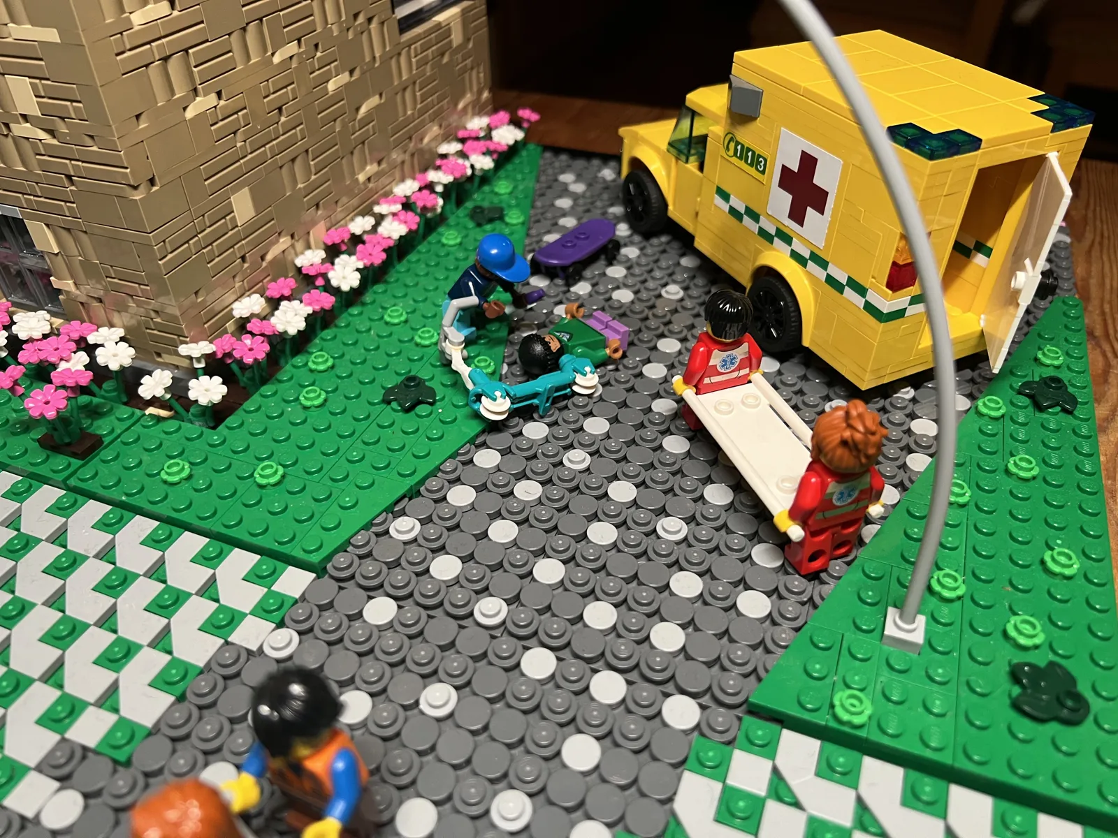Legobil og legofigurer