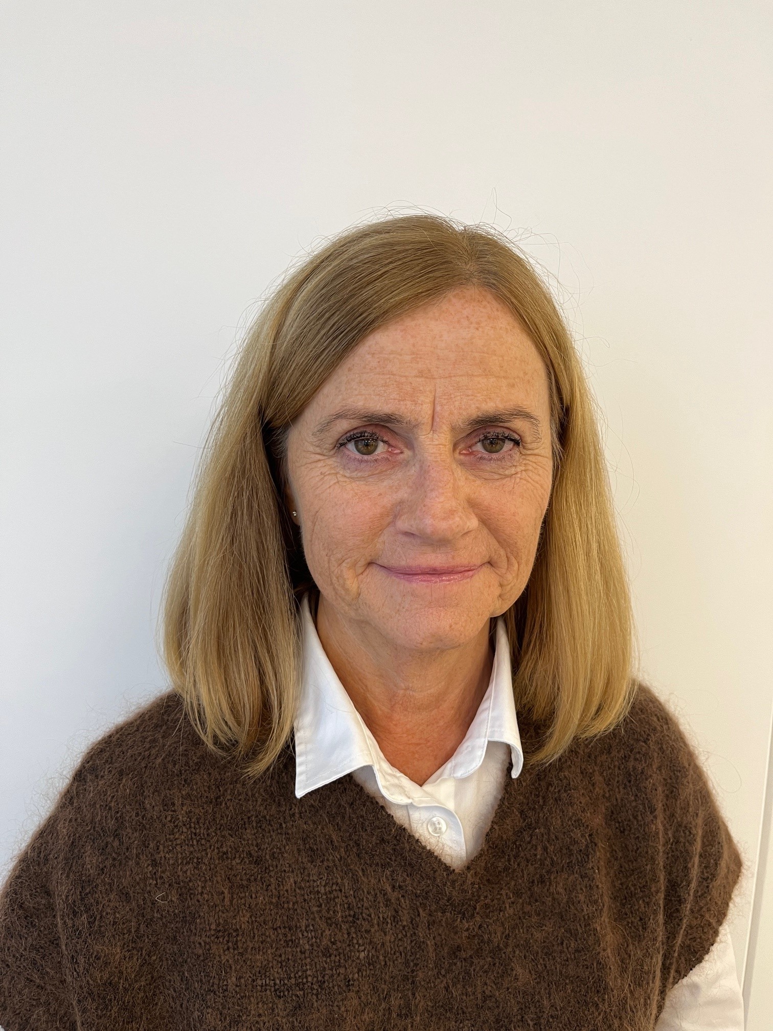 En person med langt hår