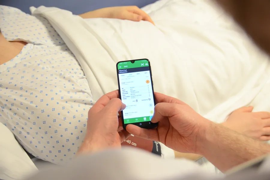 Telefon med app