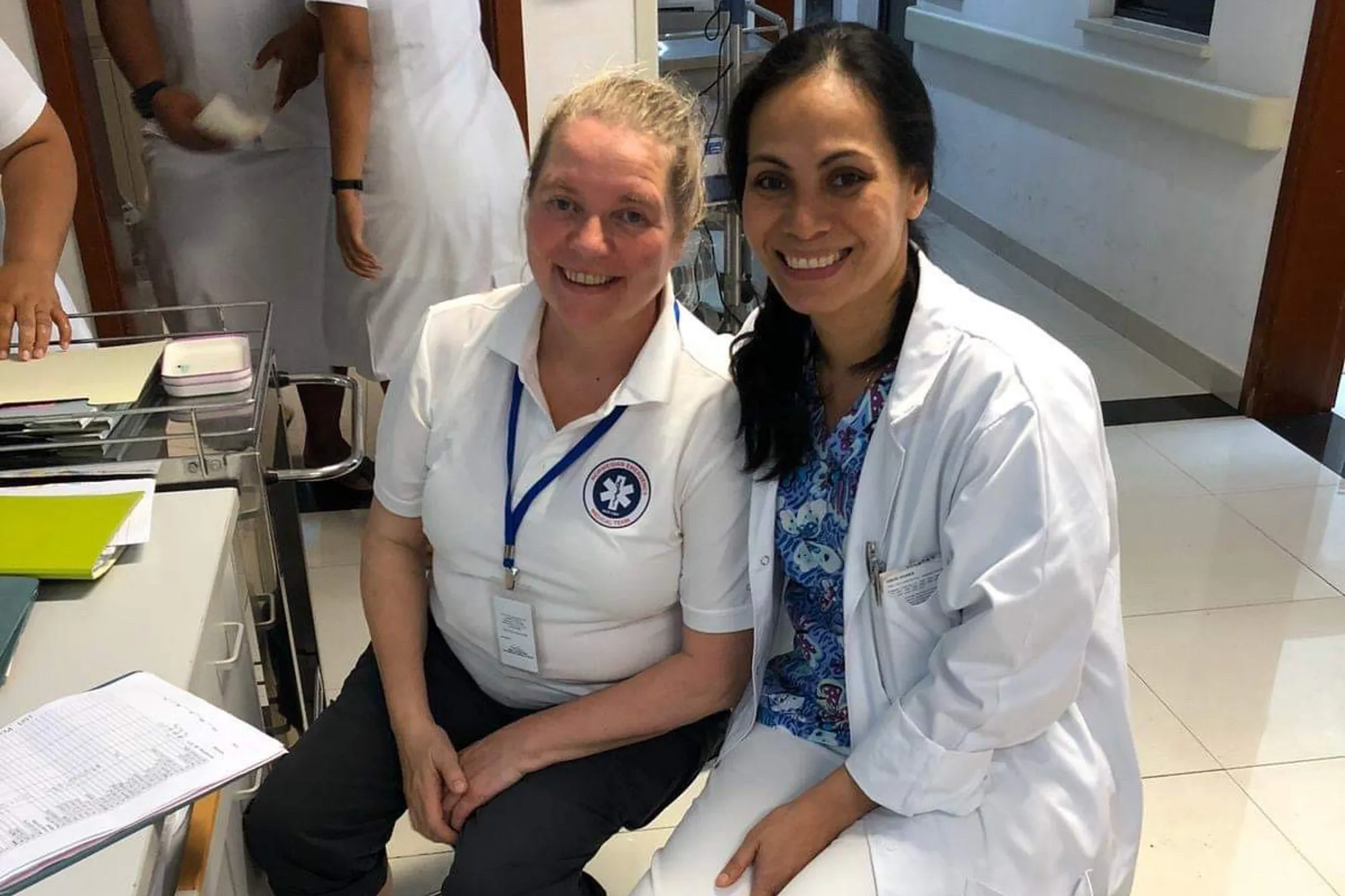Ingunn Nessestrand (barnelege NLSH) sammen med en barnelegekollega fra Samoa.