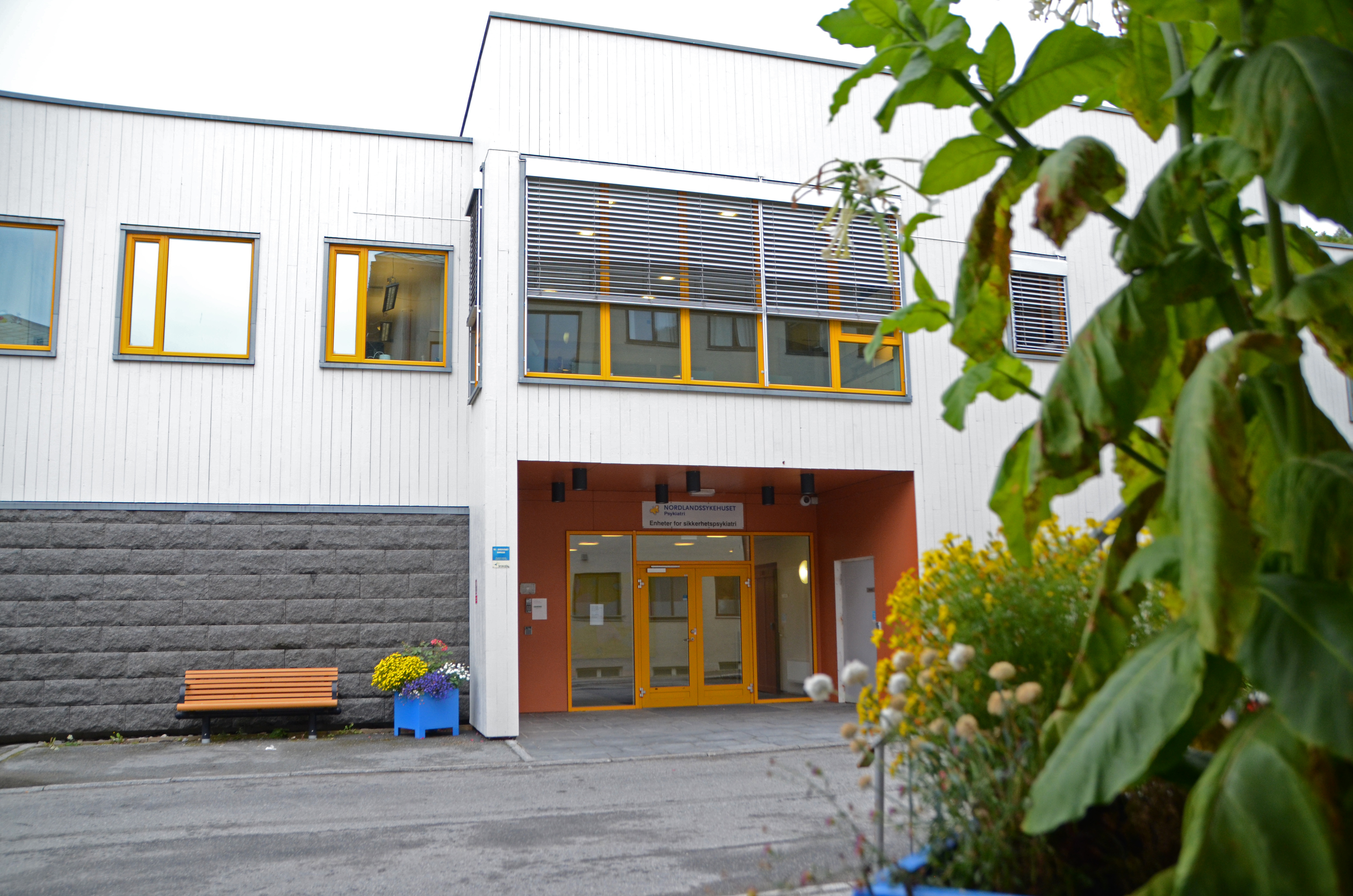 Fasade, sikkerhetsenheten