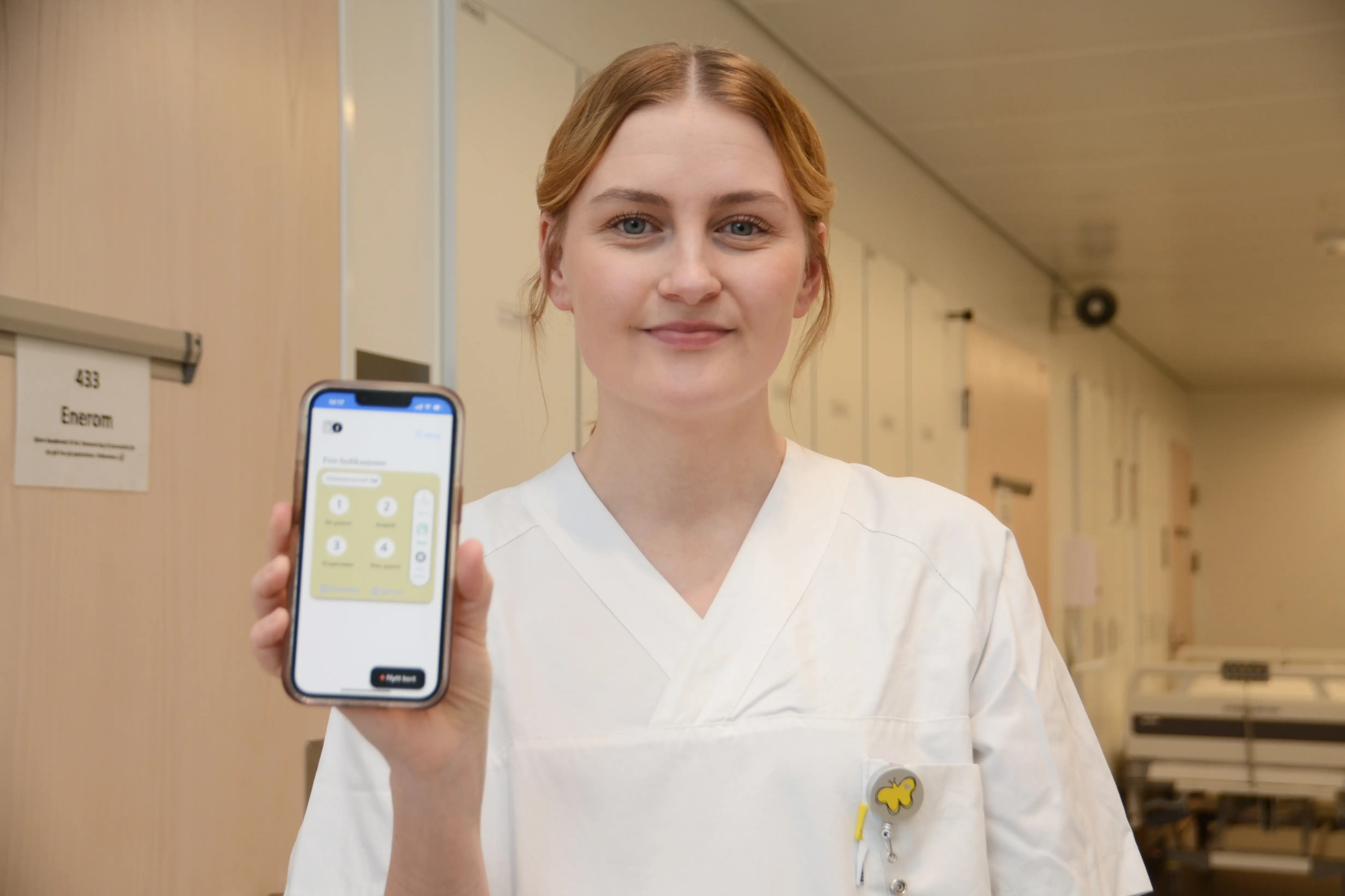 Dame med telefon